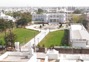 Dowlat Villas Palace