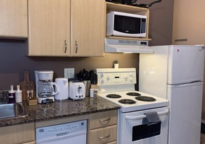 Downtown 2BR Loft with FREE Parking