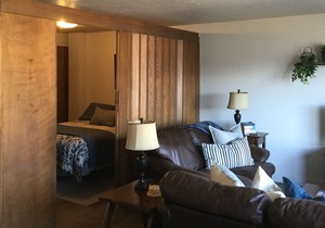 Downtown Apt. 3 w/ Ocean & Mountain Views.