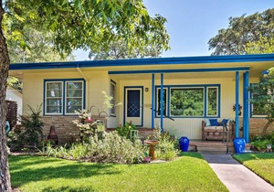 Downtown Austin Home w/ Patio, 3 Mi. to SoCo!