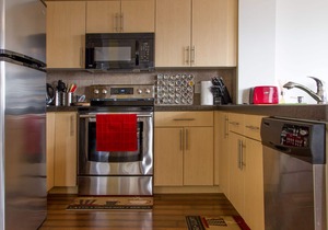 Downtown Core Icon Executive - Best Location Central Downtown