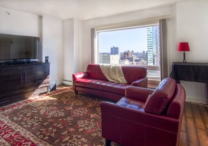 Downtown Core Icon Executive - Best Location Central Downtown