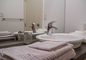 Downtown Core Icon Executive - Best Location Central Downtown
