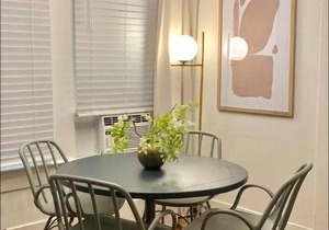 Downtown - Entire Home 4BR 2Bath