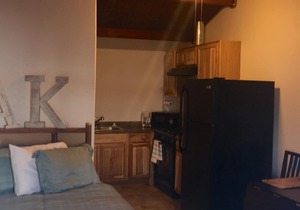 Downtown Kenai Full Kitchen Suite