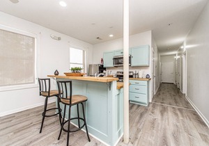 Downtown Private Apartment