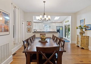 Downtown Rehoboth Beach w/7 Suites Parking Steps to the Beach!