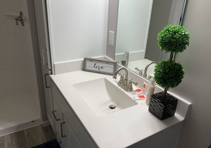 Downtown Smart Apartment at R7 Lofts