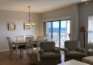 DR 1405 - Beautiful oceanfront condo with tennis, pool and easy beach access