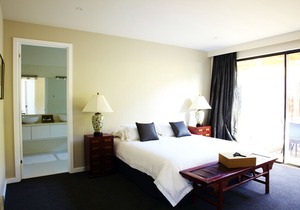 Dragonfly Lodge Luxury House