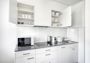 Dreamy Iselin 2 Room w/Storage, 1min to Local Market, by Blueground