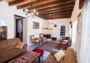 DROUSHIA CORNER HOUSE