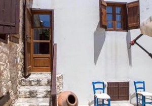 DROUSHIA CORNER HOUSE