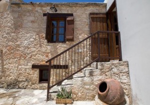 DROUSHIA CORNER HOUSE