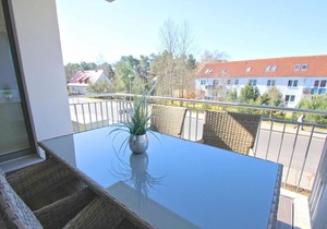 Dünenresort Binz - beachfront, chic vacation apartment with balcony directly in Binz -