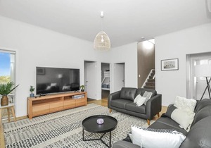 Dunescape 4BR with NBN and Sea Views