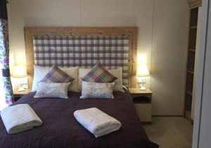 Dunroamin Lodge