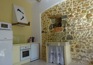 DUPLEX IN OLD MASTER HOUSE SWIMMING POOL, GARDEN, PARKING BEACHES 8 Km away