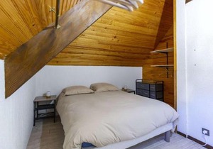 Duplex T3 à Esquièze-Sère, balcon, wifi et parking - FR-1-402-128