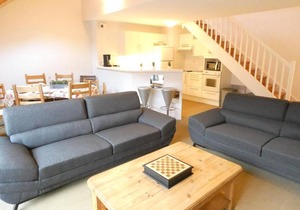 Duplex T4 8 pers, 102m², Saint-Lary-Soulan, Balcon, Garage, 3 Chambres, 3⭐️, Proche Centre - FR-1-457-278