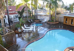 Dynasty Suites Redlands
