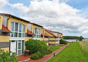DZ 115 - DEB 014 maritime hotel with adventure gastronomy