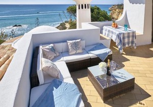 E&M Beach House Aldeamento do Levante I