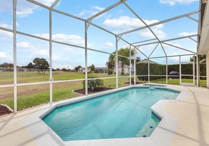 E131MJL - 4 beds pool & spa home on golf course