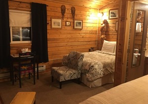 Earthsong Lodge - FAMLY