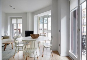 Easo Suite 2B by FeelFree Rentals