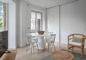 Easo Suite 2B by FeelFree Rentals
