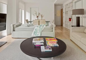 Easo Suite 7 by FeelFree Rentals