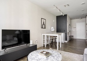 East Cambridge 2BR w/Gym & W/D, near Lechmere T