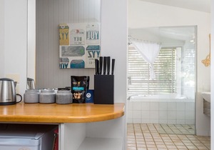 EAST COAST ESCAPES | Lighthouse Studio