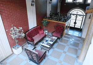 East Legend Hotel