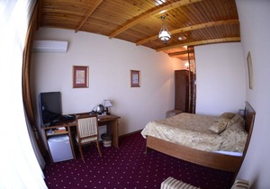 East Legend Hotel