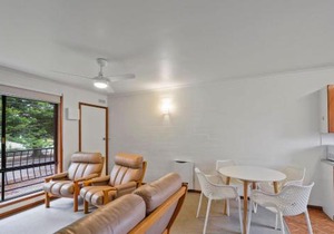 Eastern Beach Unit 5