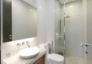 EASTERN ORIENTAL STRAIT QUAY MARINA LUXURY SUITE