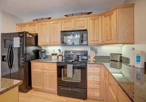 Echota Wintergreens 1631-Mountain Condo, Gated Resort, Indoor/Outdoor Pools and Hot Tub, Fitness .