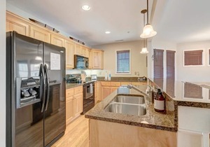 Echota Wintergreens 1631-Mountain Condo, Gated Resort, Indoor/Outdoor Pools and Hot Tub, Fitness .