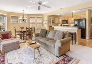 Echota Wintergreens R1622- Mountain Condo, Gated Resort, Indoor/Outdoor Pools and Hot Tub, Fitnes...