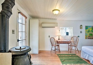 Eco Cabin w/ Hot Tub Access - 16 Mi to Taos!