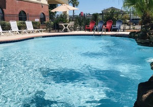 Econo Lodge Inn & Suites Beaumont