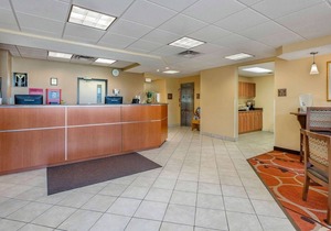 Econo Lodge Inn & Suites Fairgrounds