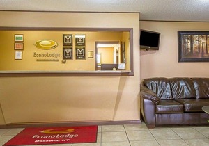 Econo Lodge Massena Hwy 37