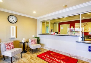Econo Lodge San Bernardino I-215