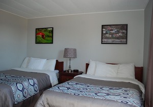 Edge of the Avalon Inn