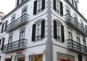 Edificio Charles 202