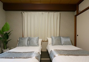 EG52 3 minutes walk from Nihonbashi Station !! One minute from Kuromon! 3LDK Kuromon / Namba / Shinsaibashi / Dotonbori 62㎡