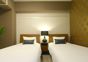 EG52 3 minutes walk from Nihonbashi Station !! One minute from Kuromon! 3LDK Kuromon / Namba / Shinsaibashi / Dotonbori 62㎡